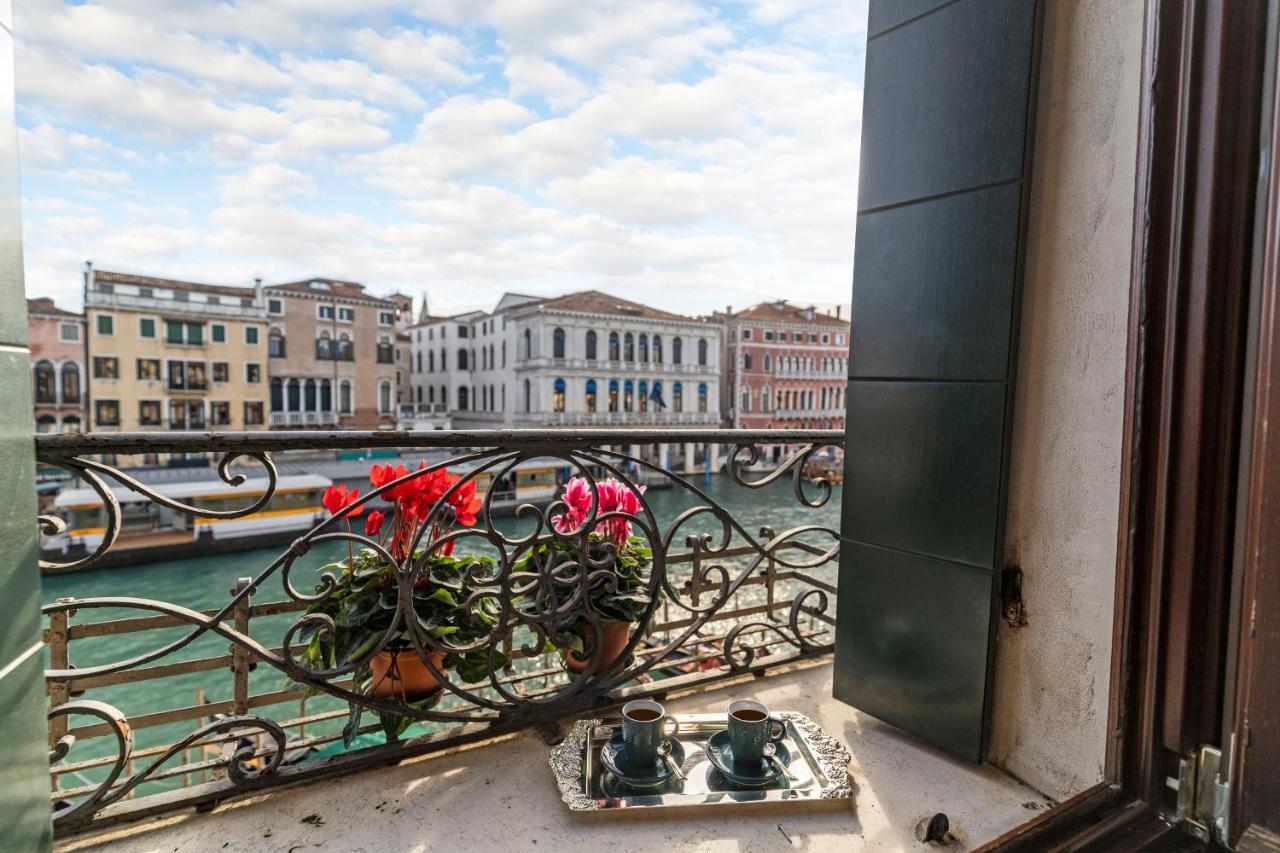 Rialto Grand Canal By Wonderful Italy Venice Luaran gambar